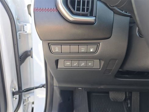 Used 2025 MAZDA CX-50 AWD 2.5 Hybrid w/ Weather Package image 36