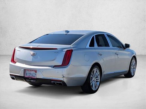 Used 2019 Cadillac XTS Luxury FWD image 5