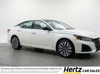 Used 2025 Nissan Altima 2.5 SV video 1