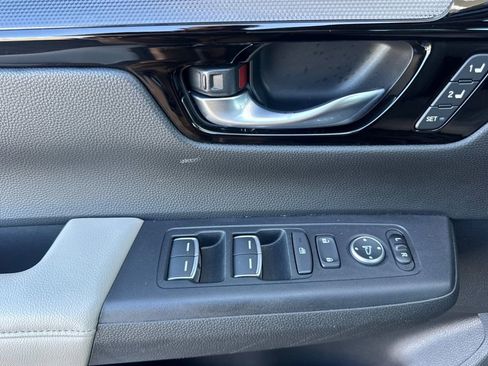 Certified 2025 Honda CR-V EX-L image 13