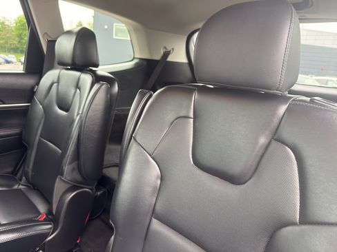 Used 2023 Kia Telluride S AWD/4WD image 34