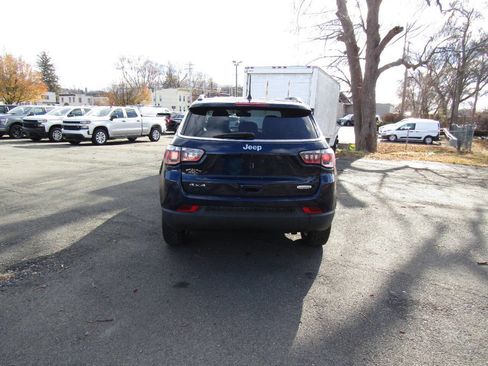 Used 2021 Jeep Compass Latitude image 6