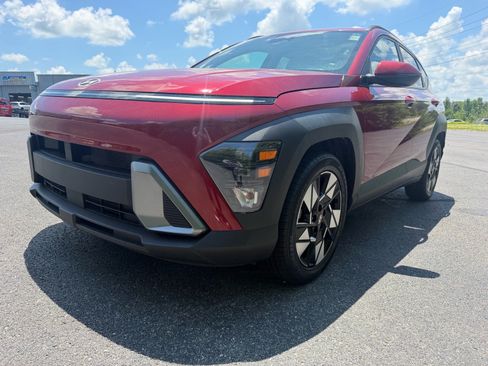 Used 2024 Hyundai Kona SEL FWD image 8