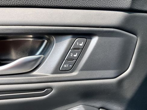 Used 2025 Honda Accord EX-L image 33