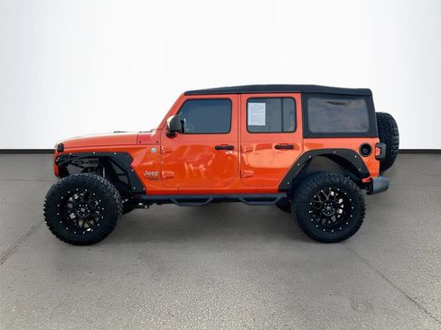 Used 2018 Jeep Wrangler Unlimited Sport AWD/4WD image 4