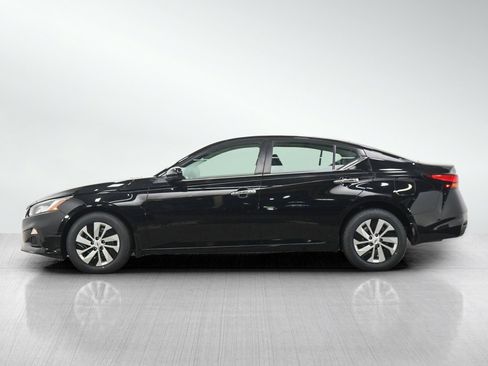 Used 2020 Nissan Altima 2.5 S AWD/4WD image 2