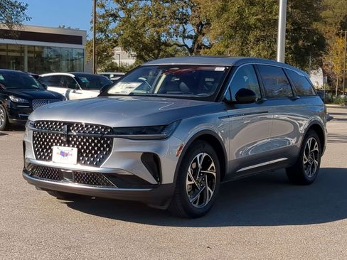 New 2026 Lincoln Nautilus Premier w/ Equipment Group 102A image 7