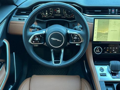 New 2026 Jaguar F-PACE R-Dynamic S AWD/4WD image 4