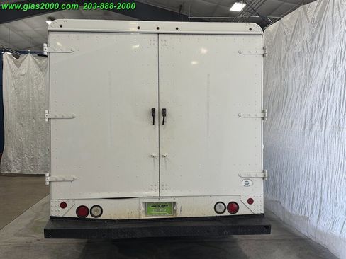 Used 2014 Ford E-350 and Econoline 350 Super Duty w/ A/C Prep Package RWD image 20