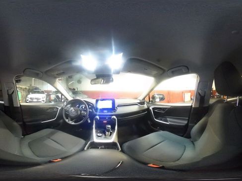 Used 2025 Toyota RAV4 LE image 42