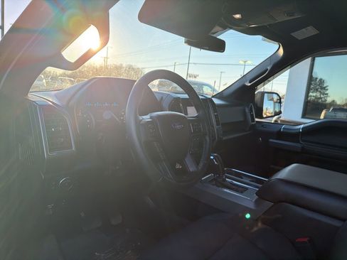 Used 2020 Ford F150 XLT w/ Equipment Group 302A Luxury image 4