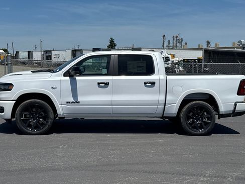 New 2026 RAM 1500 Laramie AWD/4WD image 6