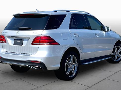 Used 2017 Mercedes-Benz GLE 400 4MATIC image 13