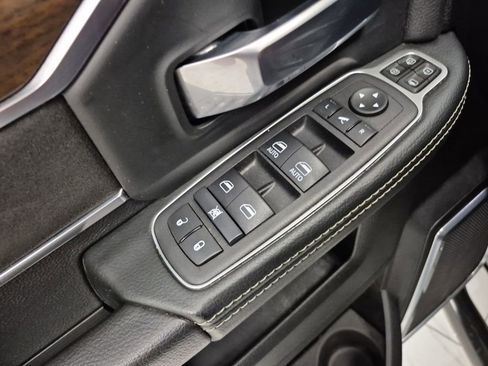 Used 2024 RAM 2500 Laramie w/ Safety Group image 24