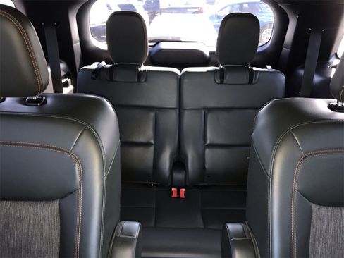 Used 2022 Ford Explorer Timberline image 23