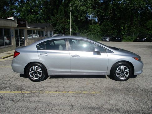 Used 2012 Honda Civic LX image 10