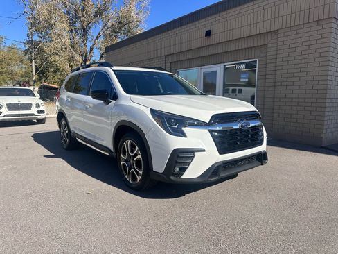 Used 2024 Subaru Ascent Limited image 6