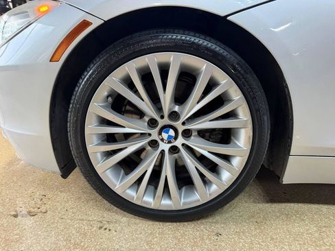 Used 2009 BMW Z4 sDrive35i RWD image 37