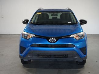 Used 2016 Toyota RAV4 LE video 2