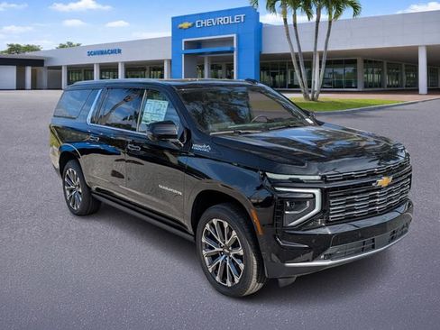 New 2026 Chevrolet Suburban High Country image 2