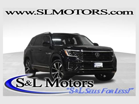 Used 2024 Volkswagen Atlas SEL Premium R-Line image 1