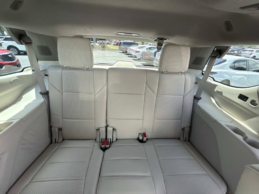 New 2026 Cadillac Escalade Platinum Sport w/ LPO, Floor Liner Package AWD/4WD image 18