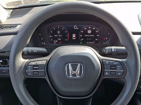 Used 2023 Honda Accord EX image 19