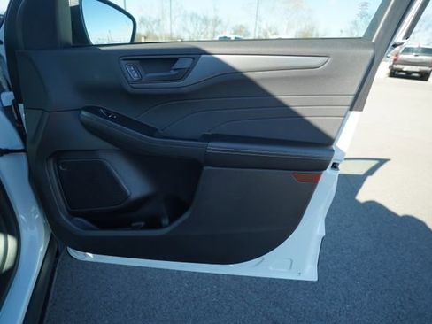 Used 2023 Ford Escape Active image 21