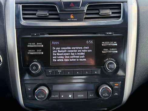 Used 2015 Nissan Altima 2.5 SV image 26