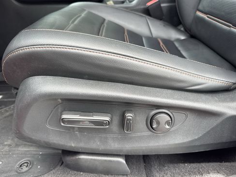 Used 2024 Honda CR-V Sport Touring image 12