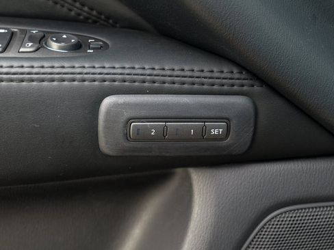 Used 2013 INFINITI JX35 AWD w/ Premium Pkg image 17