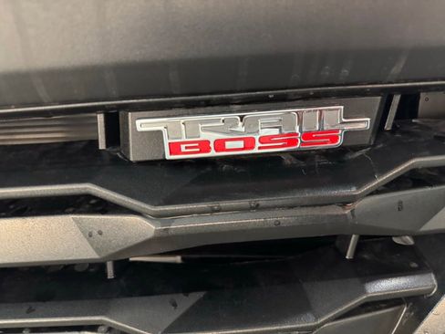 New 2026 Chevrolet Colorado Trail Boss AWD/4WD image 13