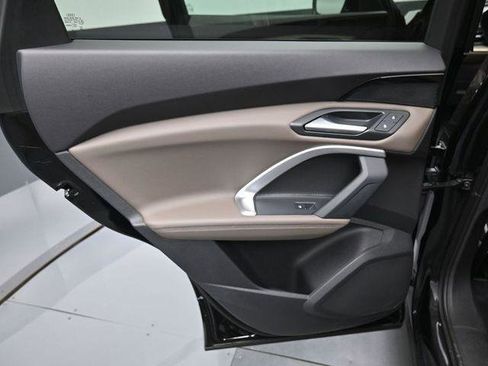 Certified 2025 Audi Q5 Premium w/ Convenience Package image 30