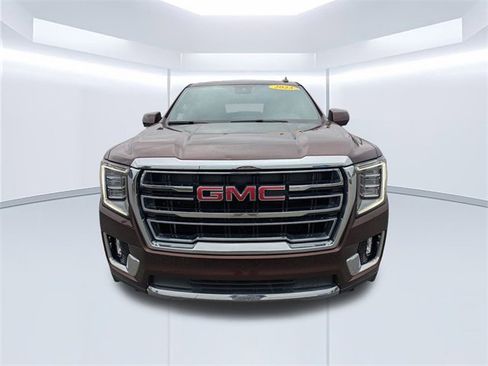 Used 2023 GMC Yukon SLT image 10