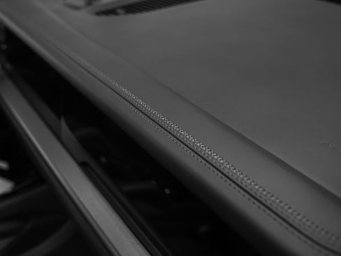 New 2026 Porsche Cayenne S AWD/4WD image 28