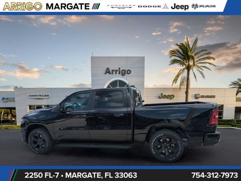 New 2026 RAM 1500 Express AWD/4WD image 8