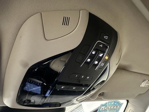 Used 2020 Maserati Levante S image 94