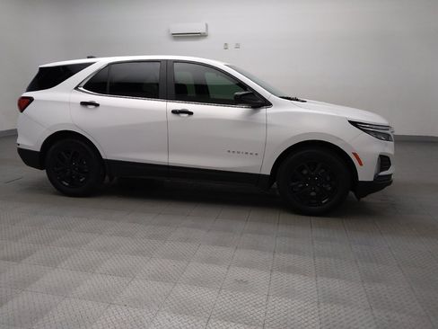 Used 2023 Chevrolet Equinox LT image 11