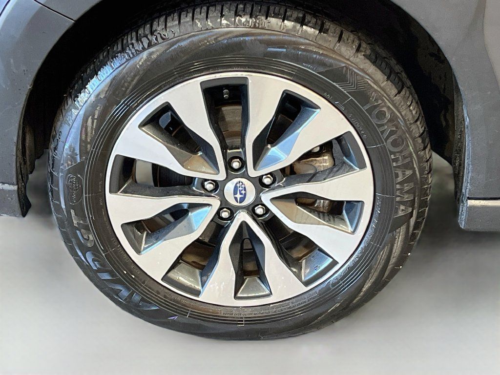 Used 2023 Subaru Outback Touring AWD/4WD image 32