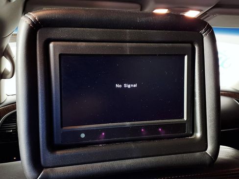 Used 2017 Nissan Armada Platinum w/ Captain Seat Package image 14