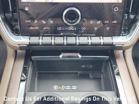New 2026 GMC Yukon XL Denali Ultimate w/ LPO, Floor Liner Package AWD/4WD image 15