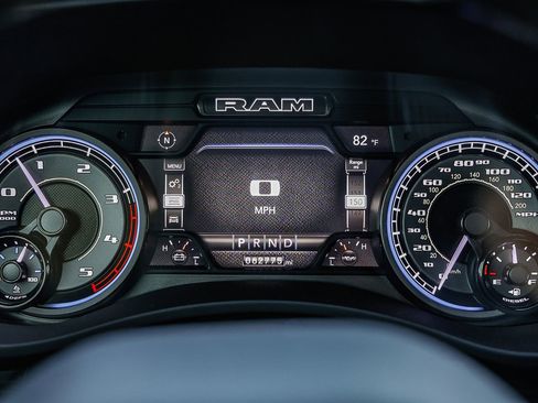 Used 2022 RAM 2500 Limited image 22