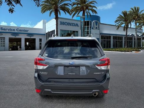 Used 2023 Subaru Forester Limited AWD/4WD image 7