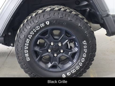 Used 2023 Jeep Wrangler Unlimited w/ Sun & Screen Package AWD/4WD image 37