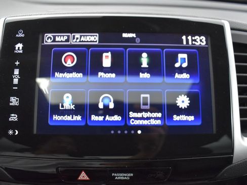Used 2017 Honda Pilot Touring image 19