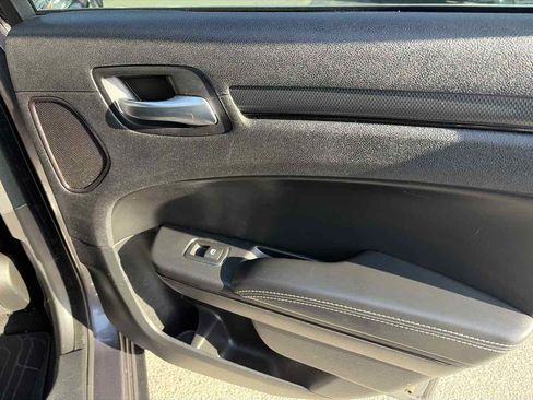 Used 2014 Chrysler 300 S RWD image 23