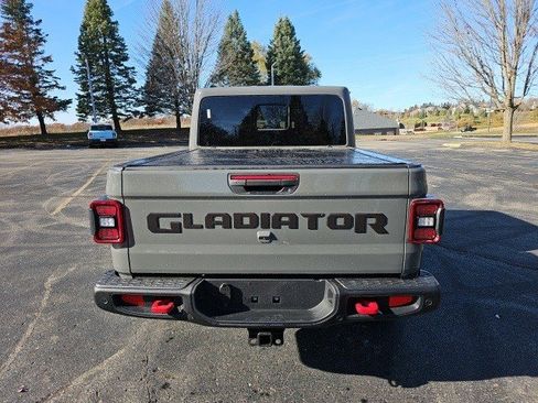 Used 2020 Jeep Gladiator Rubicon image 5