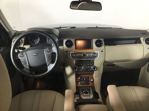 Used 2015 Land Rover LR4 HSE AWD/4WD image 25