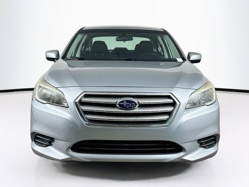 Used 2017 Subaru Legacy 2.5i Premium AWD/4WD image 2