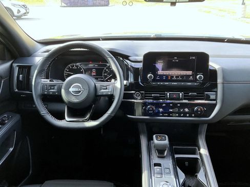 Used 2024 Nissan Pathfinder Rock Creek image 14